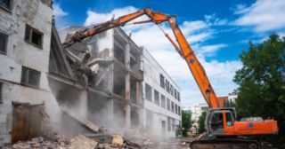 Промышленный демонтаж зданий Рузаевка, цена от 2896 руб.